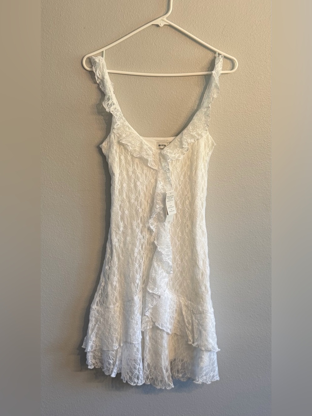 Hollister Women’s White Lace Dress Size Large Lined